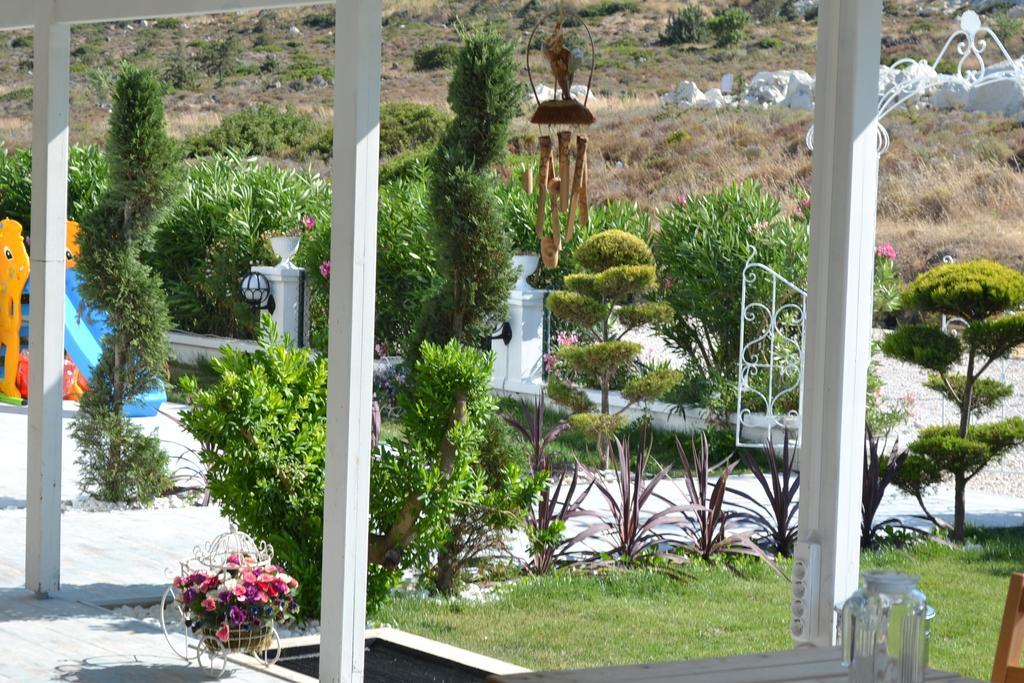 Lapis Port Surf Hotel Alacati Exterior foto