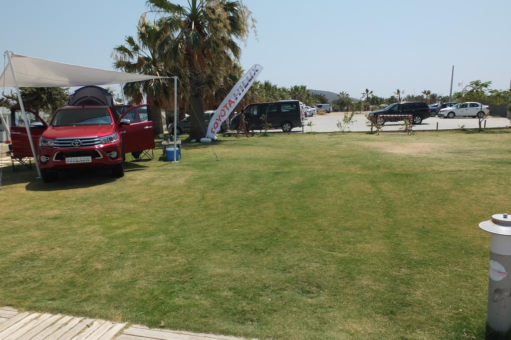 Lapis Port Surf Hotel Alacati Exterior foto